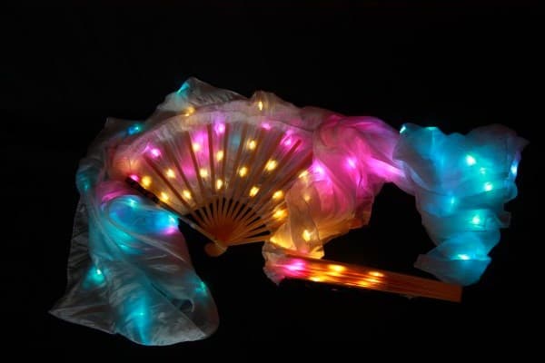 Светящиеся вейлы, светодиодные вейлы купить недорого в 2026 году